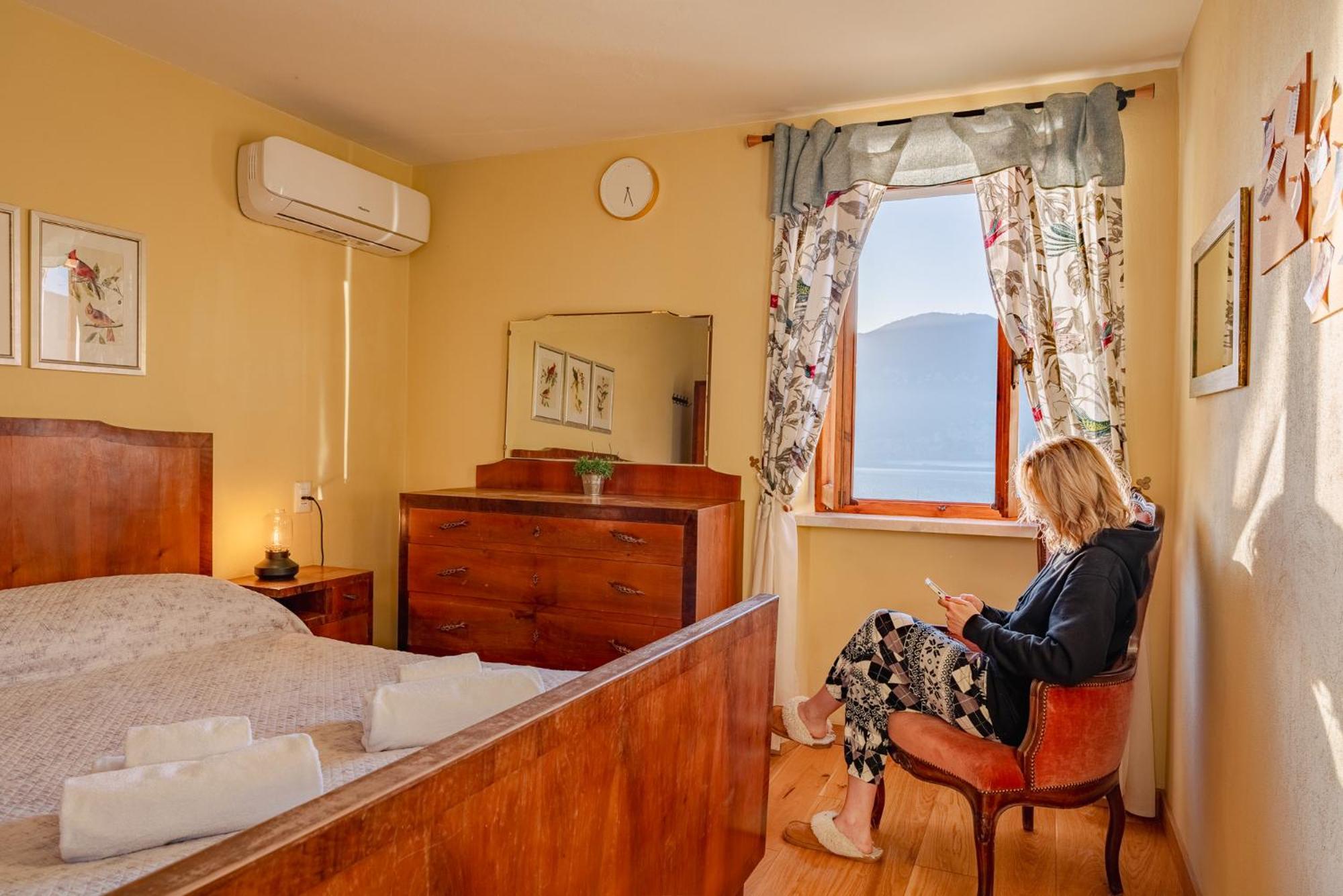 Bed and Breakfast Garda Doma Бренцоне-суль-Гарда Экстерьер фото